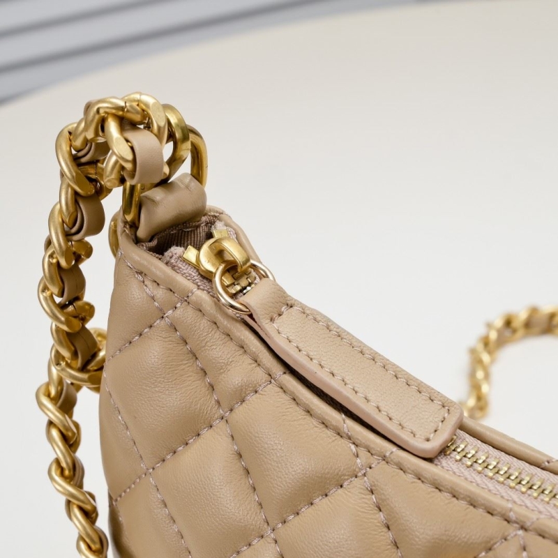 Ch**el hobo bags